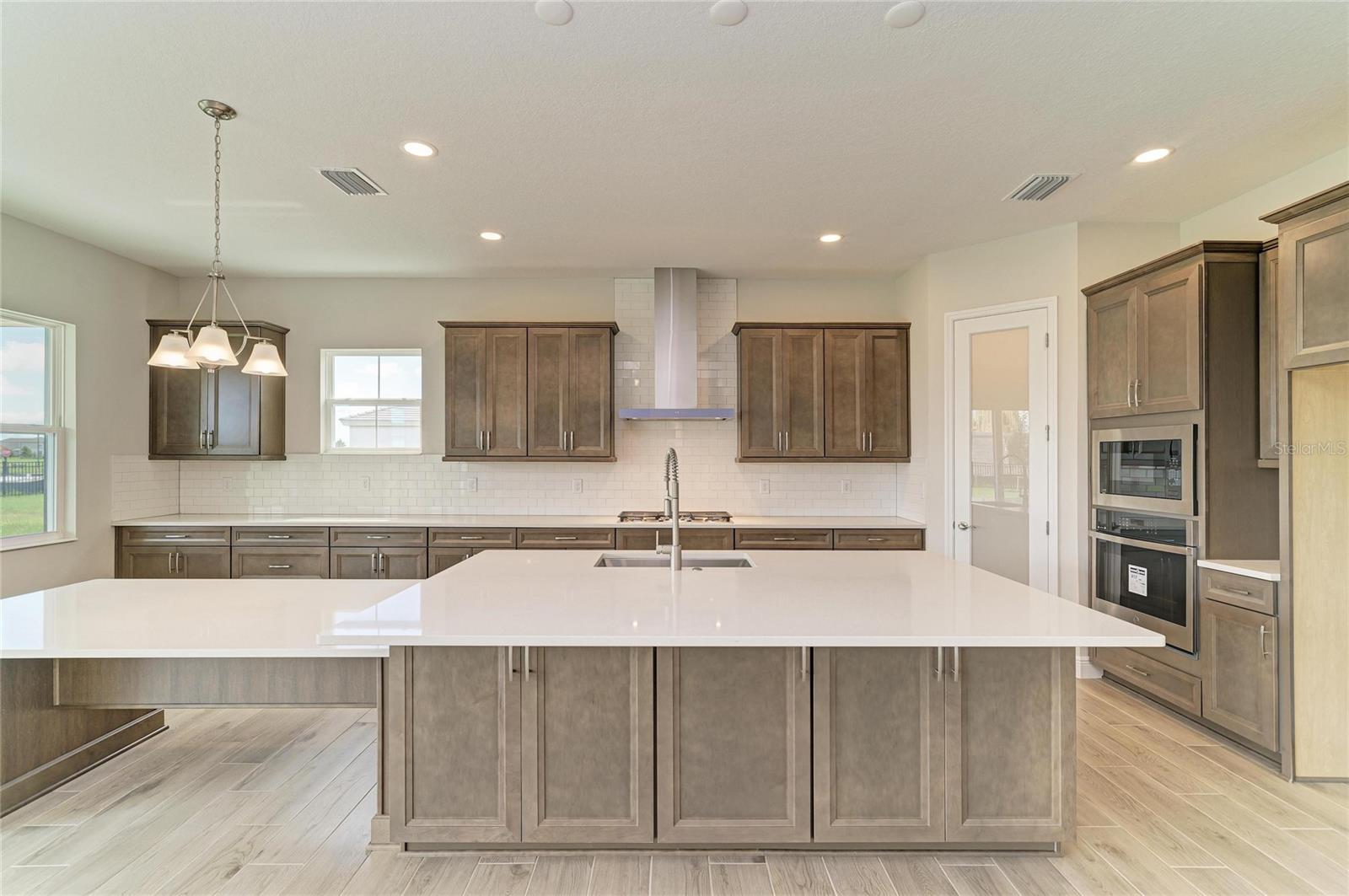10316 LONGMEADOW AVE — photo 13