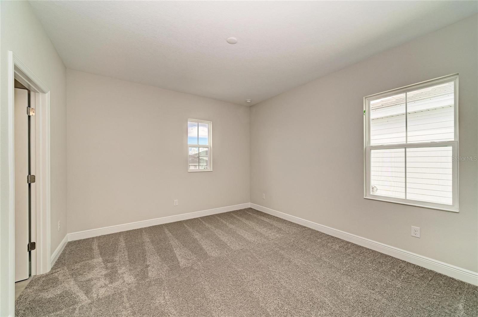 10316 LONGMEADOW AVE — photo 33