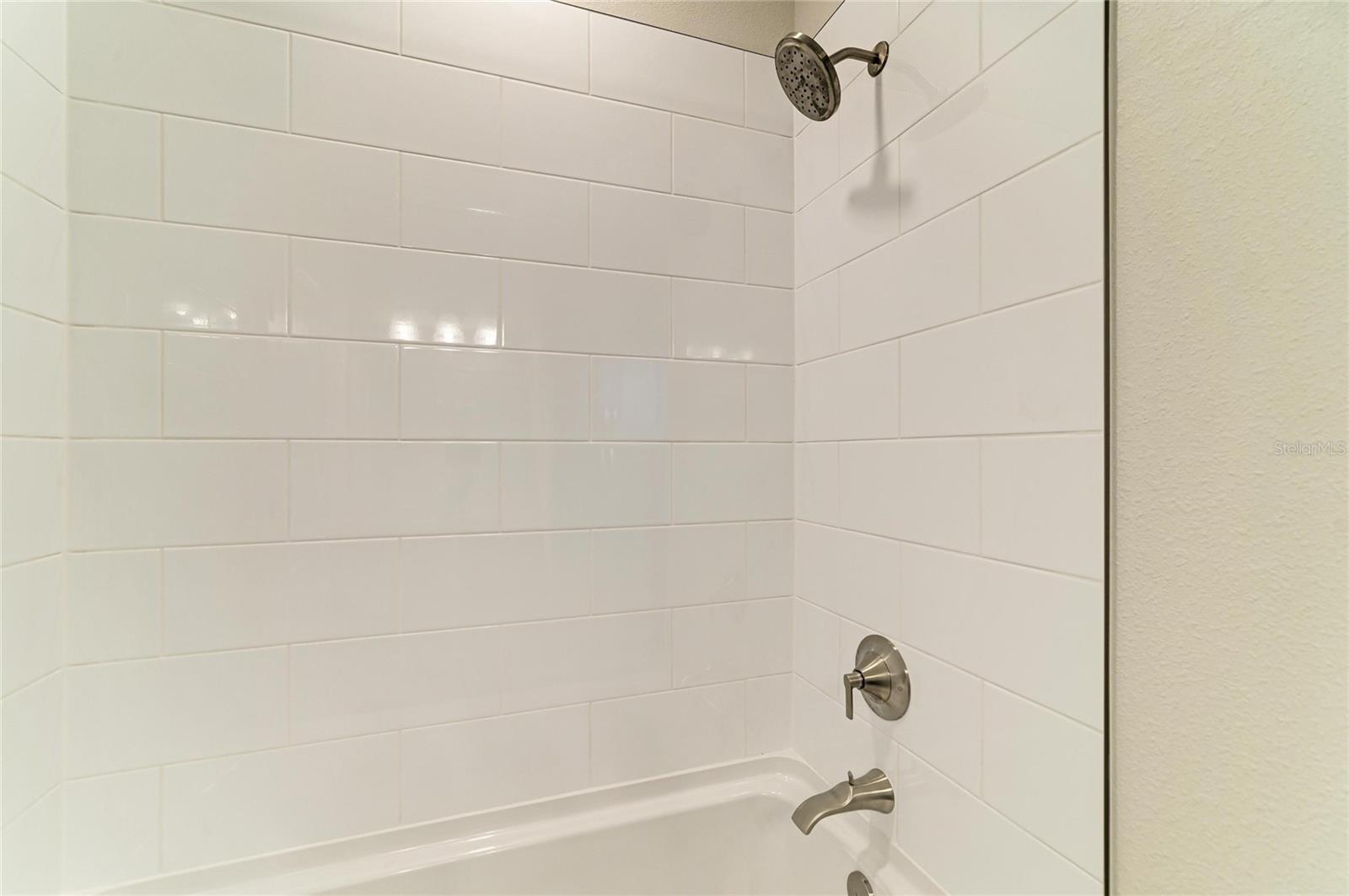 10316 LONGMEADOW AVE — photo 29