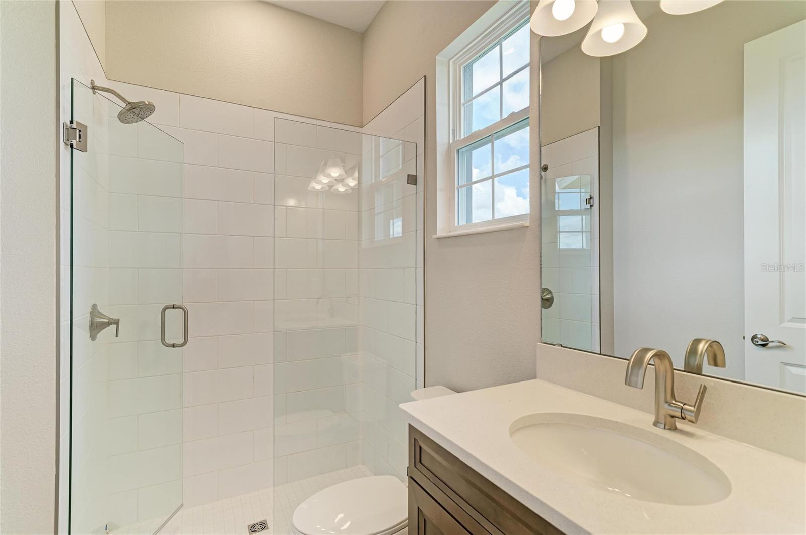 10316 LONGMEADOW AVE — photo 32