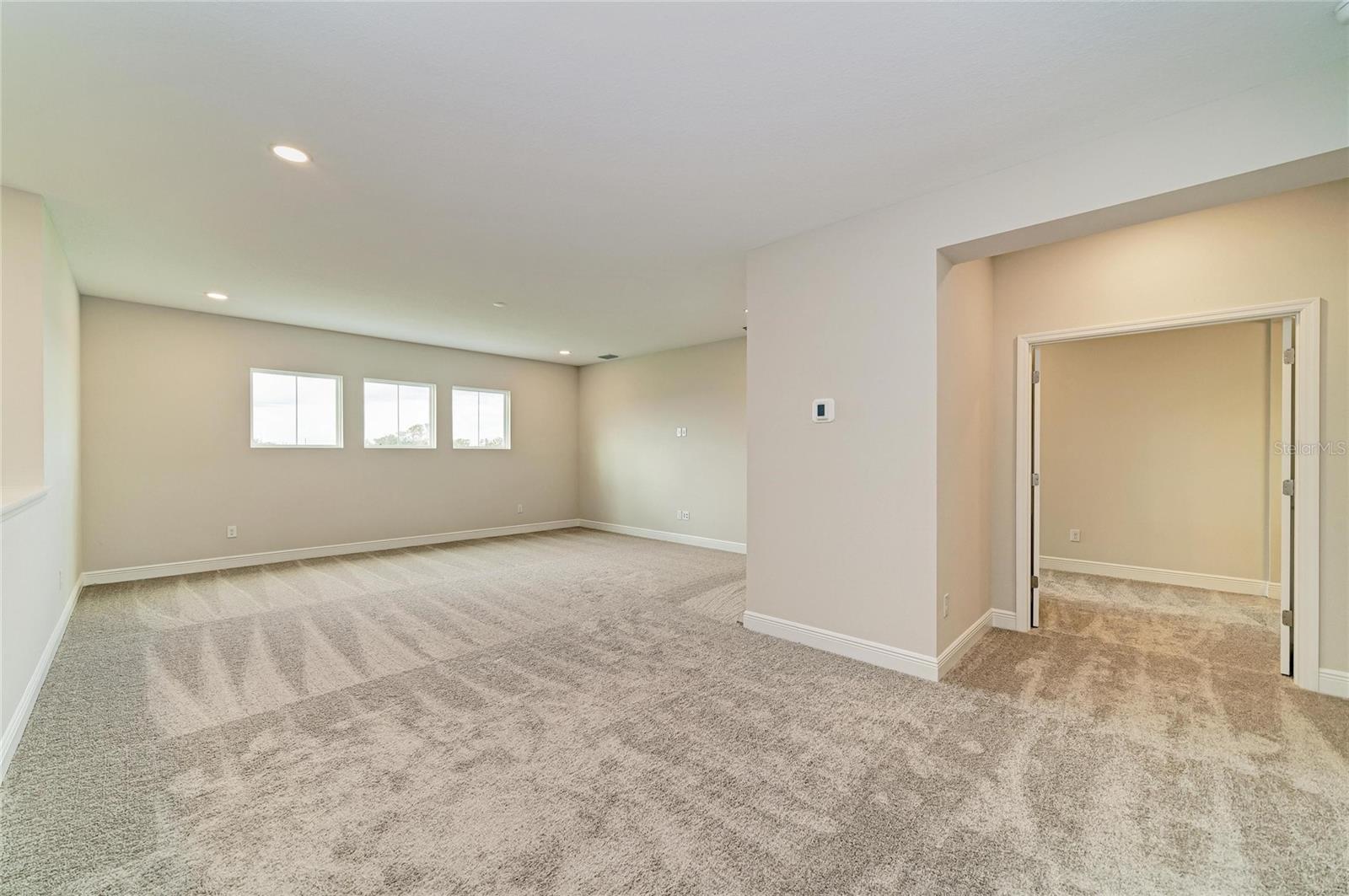 10316 LONGMEADOW AVE — photo 37