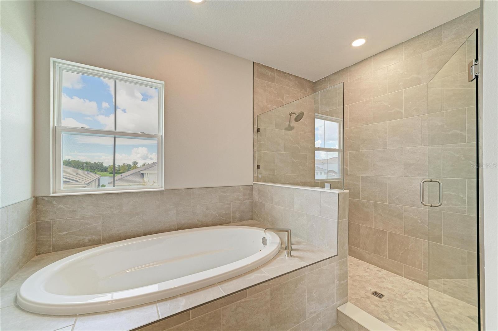 10316 LONGMEADOW AVE — photo 8