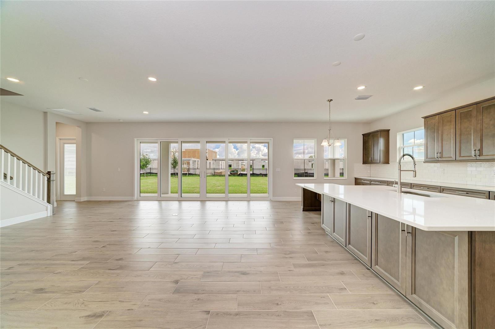 10316 LONGMEADOW AVE — photo 19