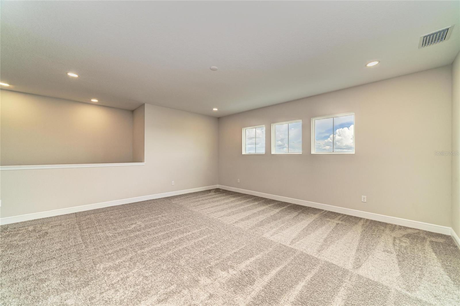 10316 LONGMEADOW AVE — photo 39