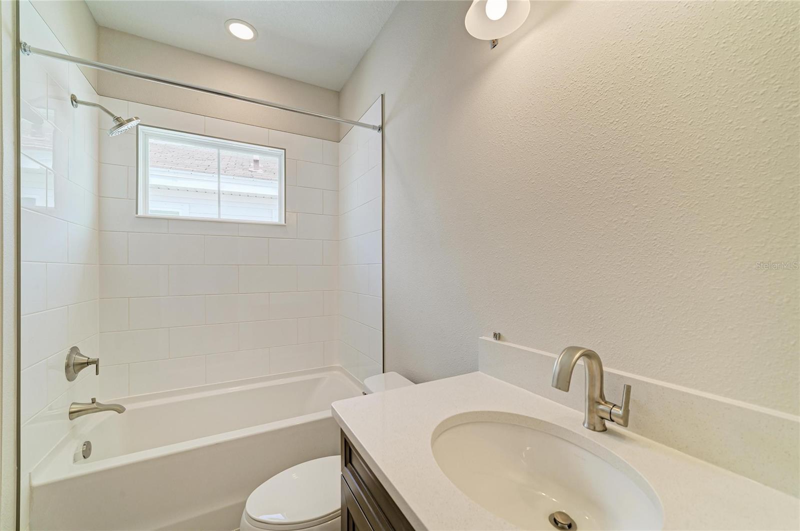 10316 LONGMEADOW AVE — photo 35