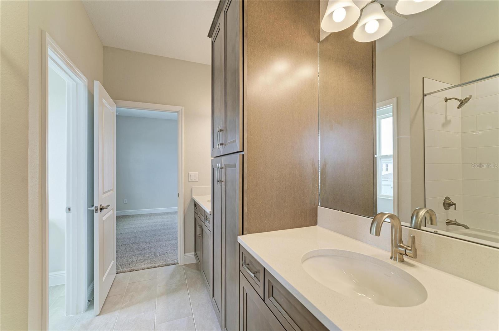 10316 LONGMEADOW AVE — photo 27