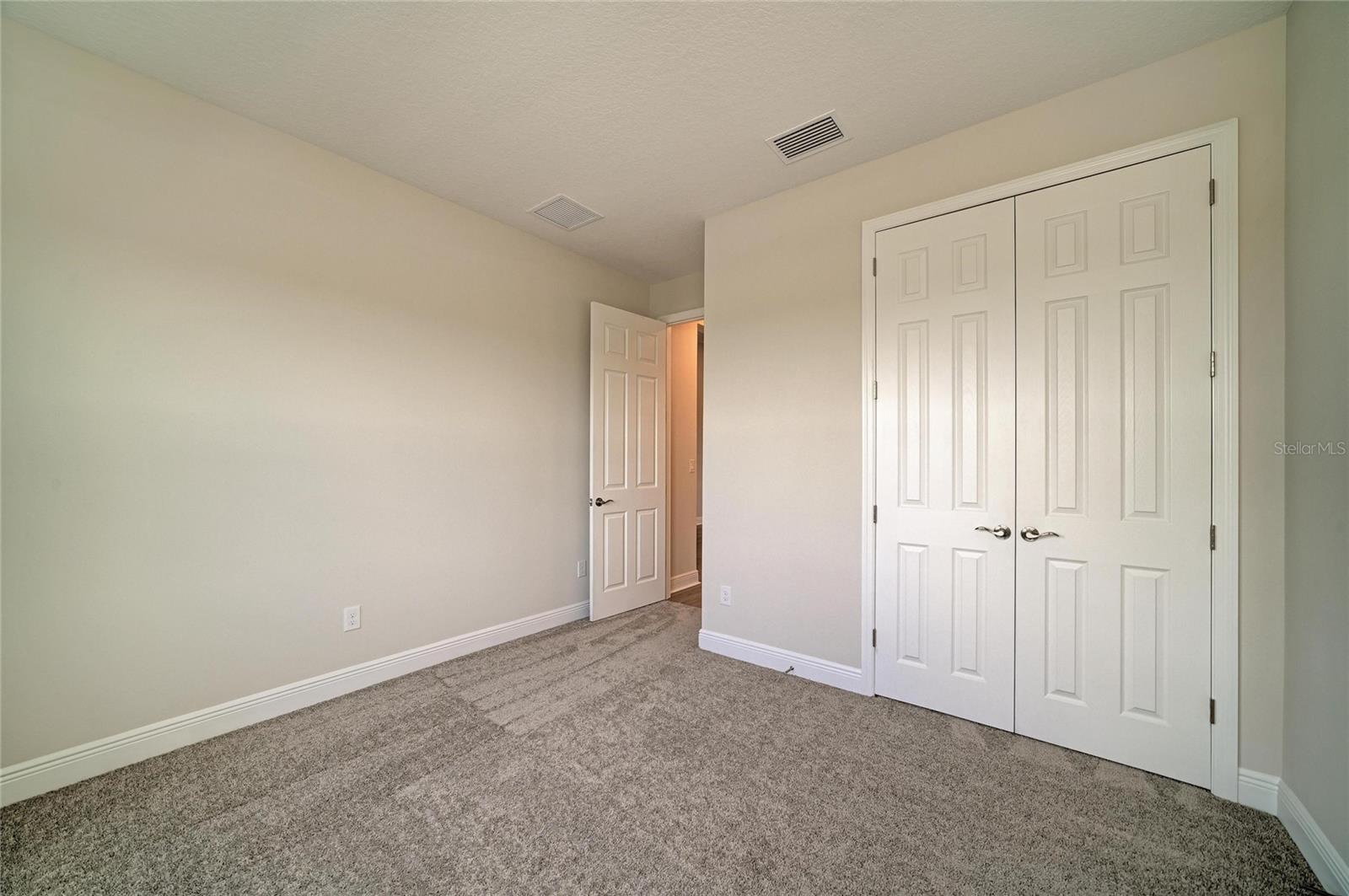 9806 LEAF GREEN LN — photo 24
