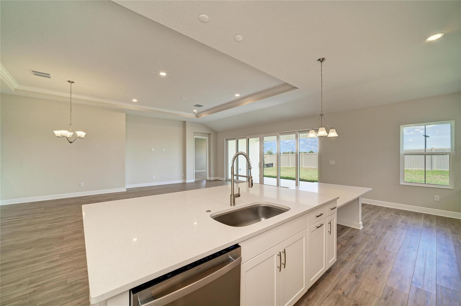 9806 LEAF GREEN LN — photo 16