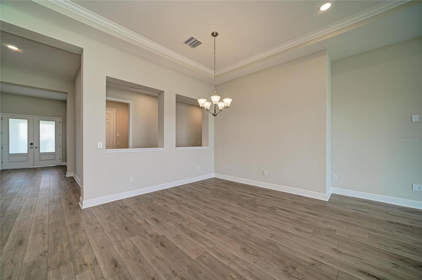 9806 LEAF GREEN LN — photo 15