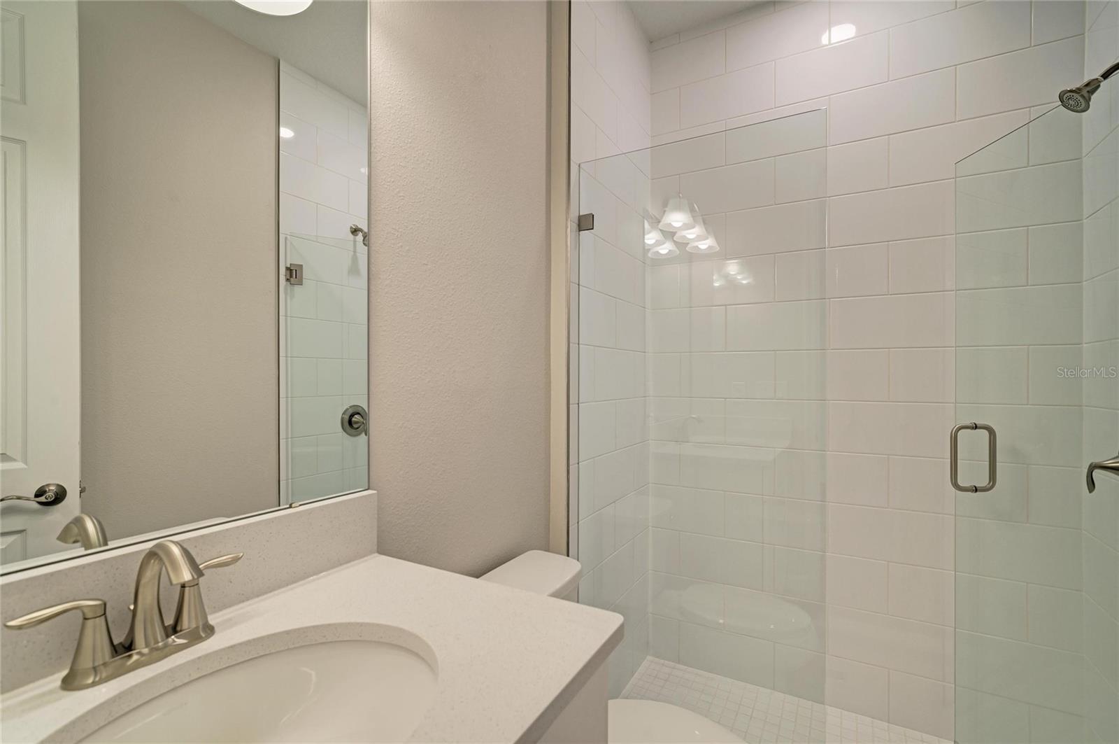9806 LEAF GREEN LN — photo 25