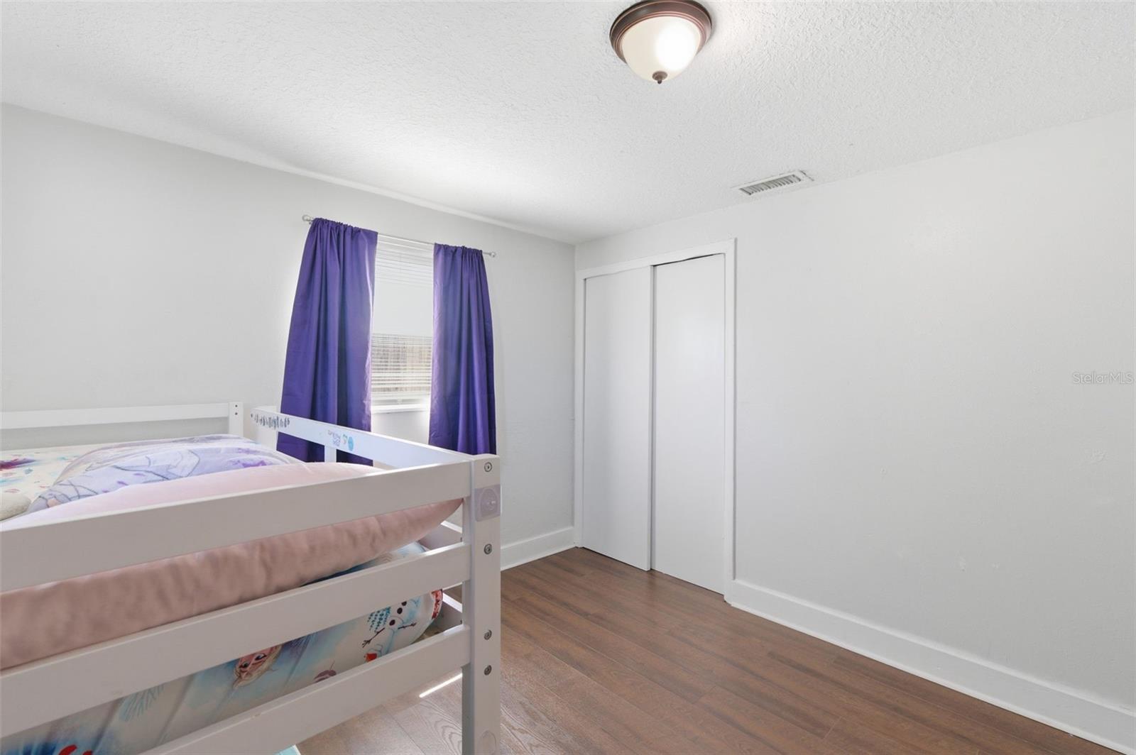 4327 BEACON SQUARE DR — photo 30