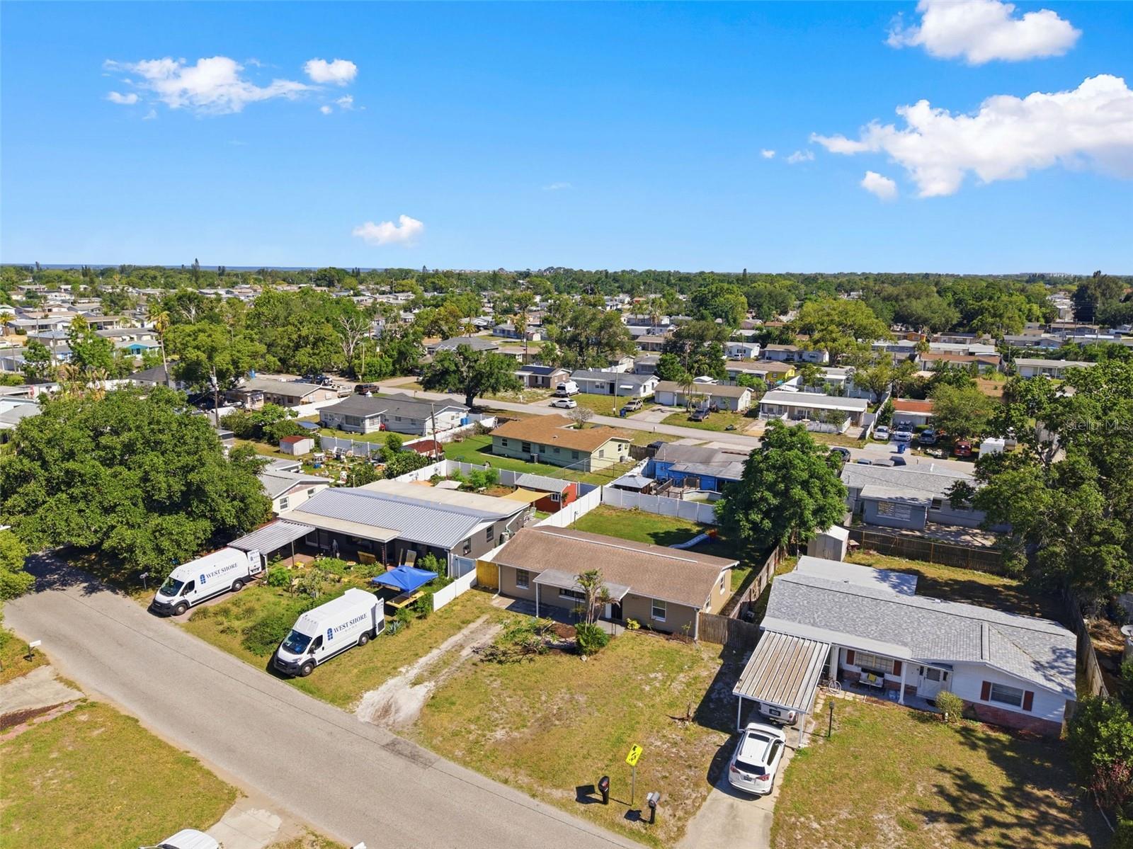 4327 BEACON SQUARE DR — photo 44