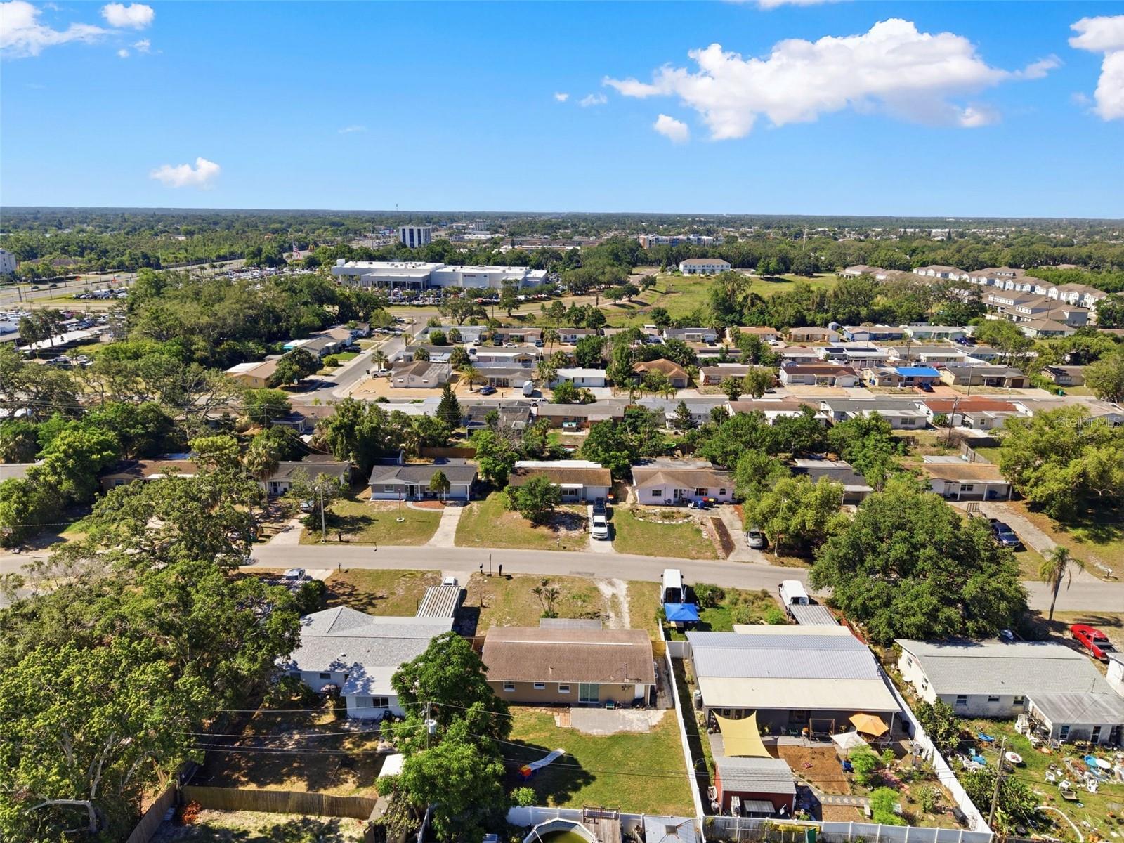 4327 BEACON SQUARE DR — photo 49