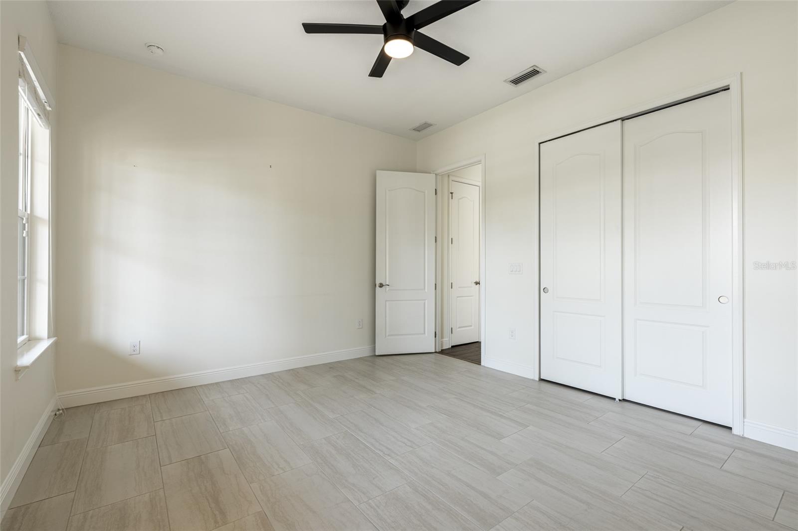 4703 TOBERMORY WAY — photo 34