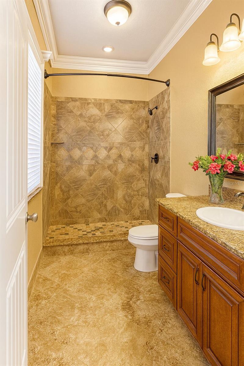 135 TINA ISLAND DR — photo 17