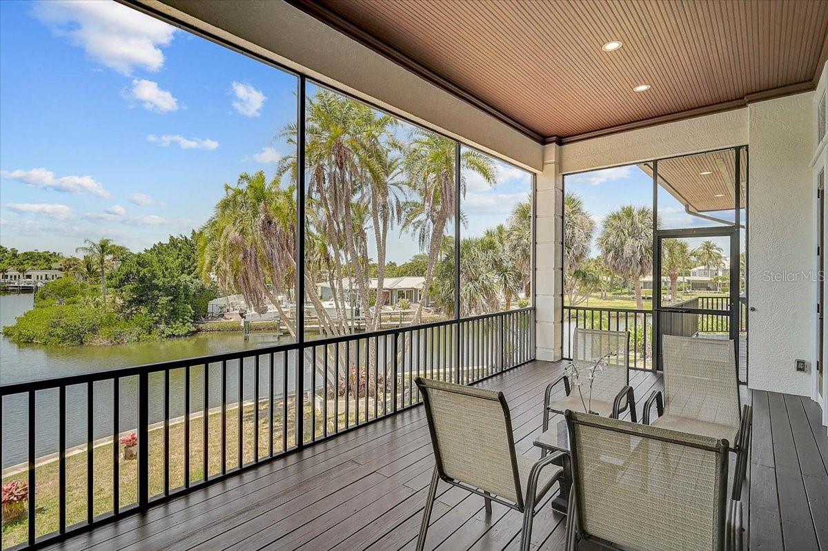 135 TINA ISLAND DR — photo 10