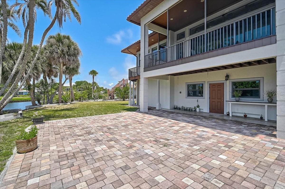 135 TINA ISLAND DR — photo 24