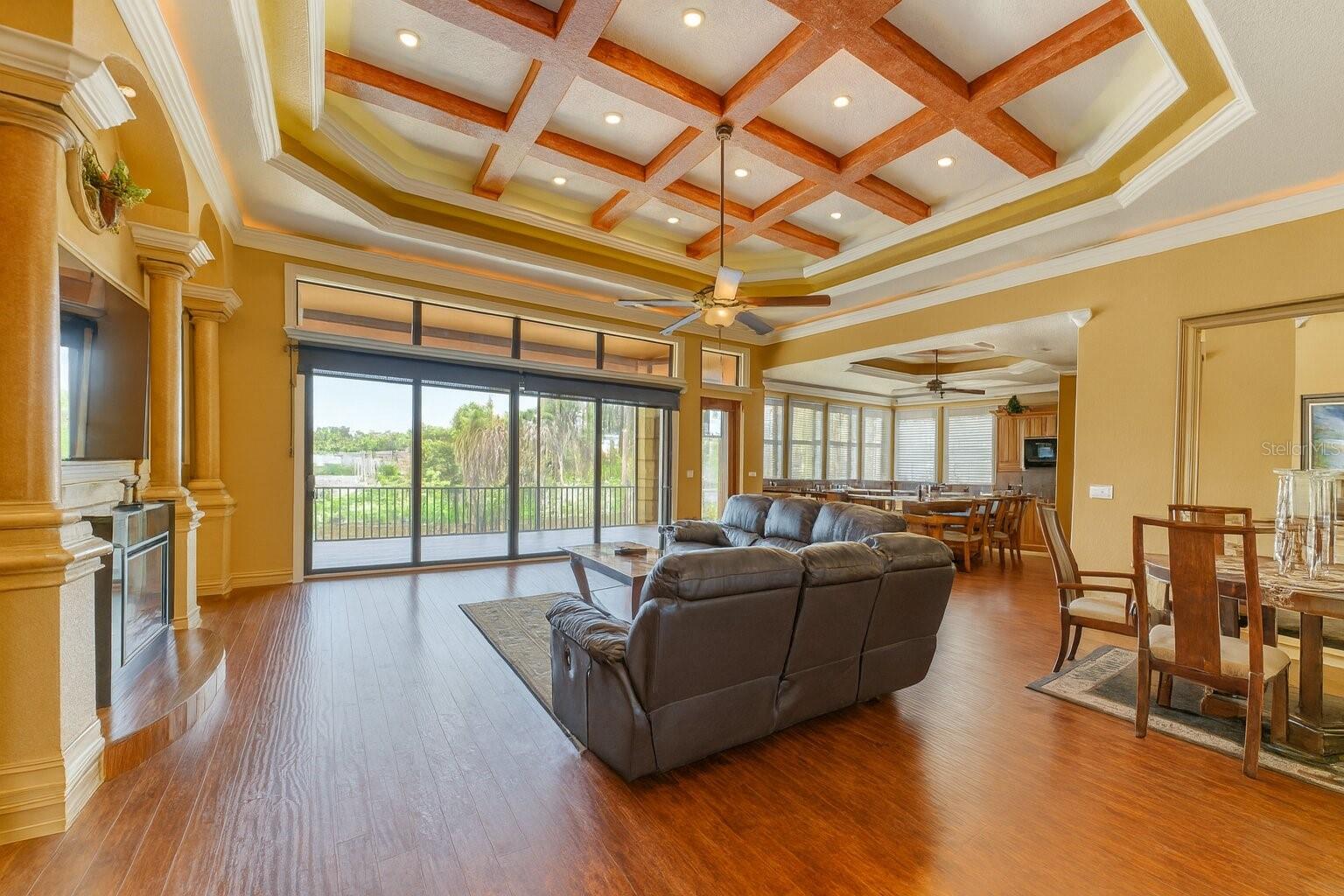 135 TINA ISLAND DR — photo 5
