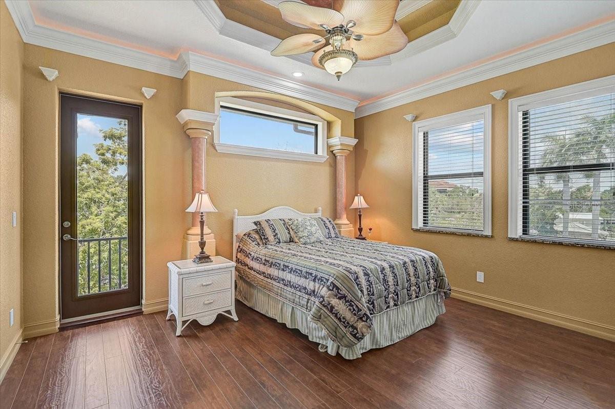 135 TINA ISLAND DR — photo 15