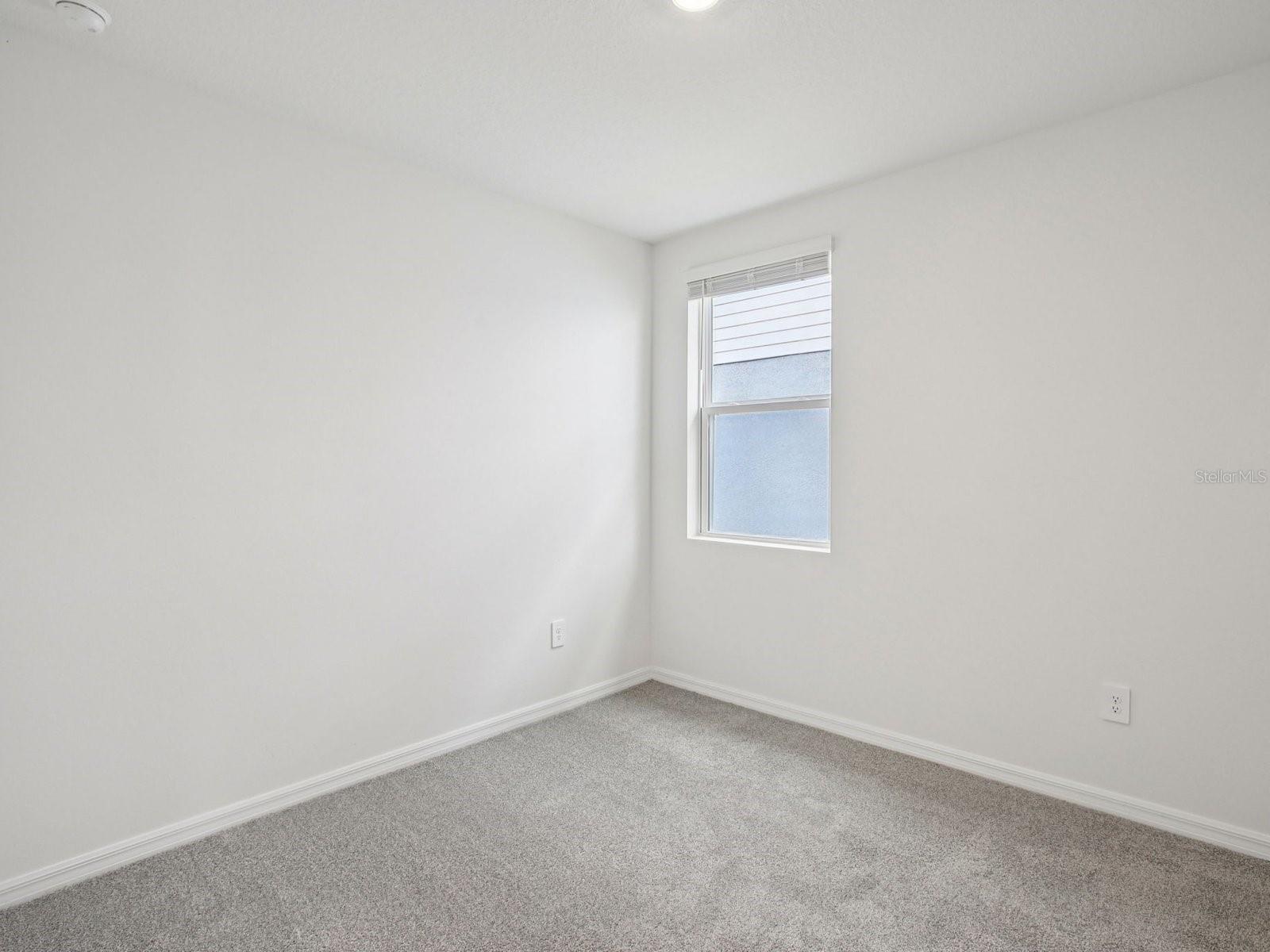 7817 GILCHRIST SPRINGS DR — photo 8