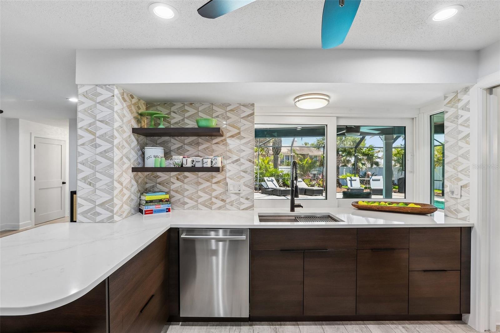 3203 HIBISCUS DR W — photo 16