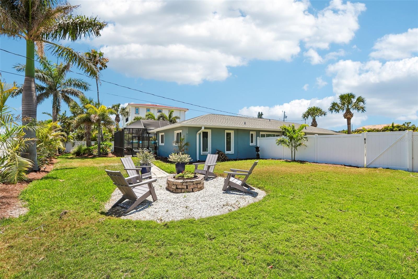 3203 HIBISCUS DR W — photo 49