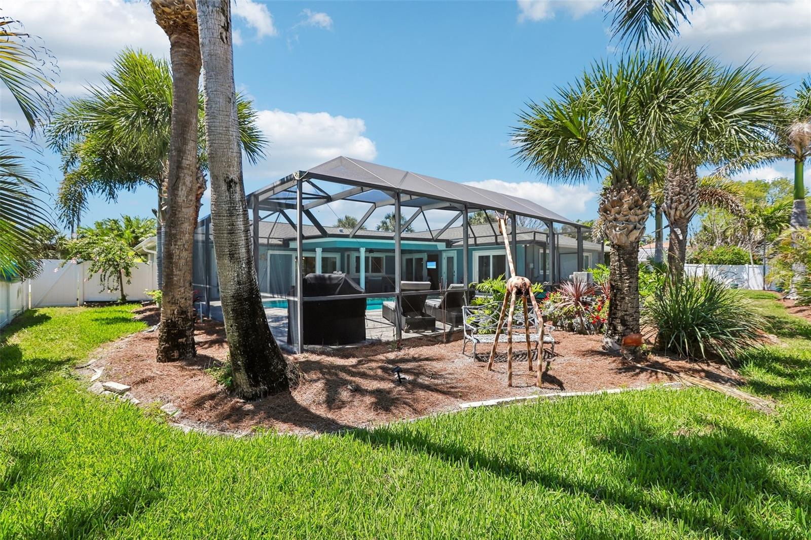 3203 HIBISCUS DR W — photo 53
