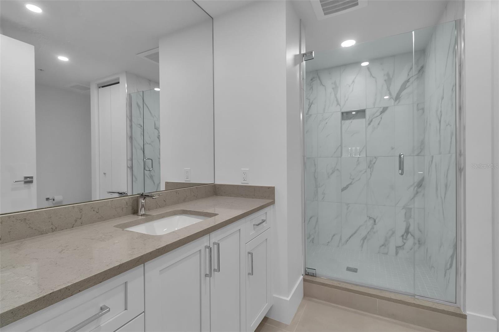 1035 SEASIDE DR #308 — photo 21