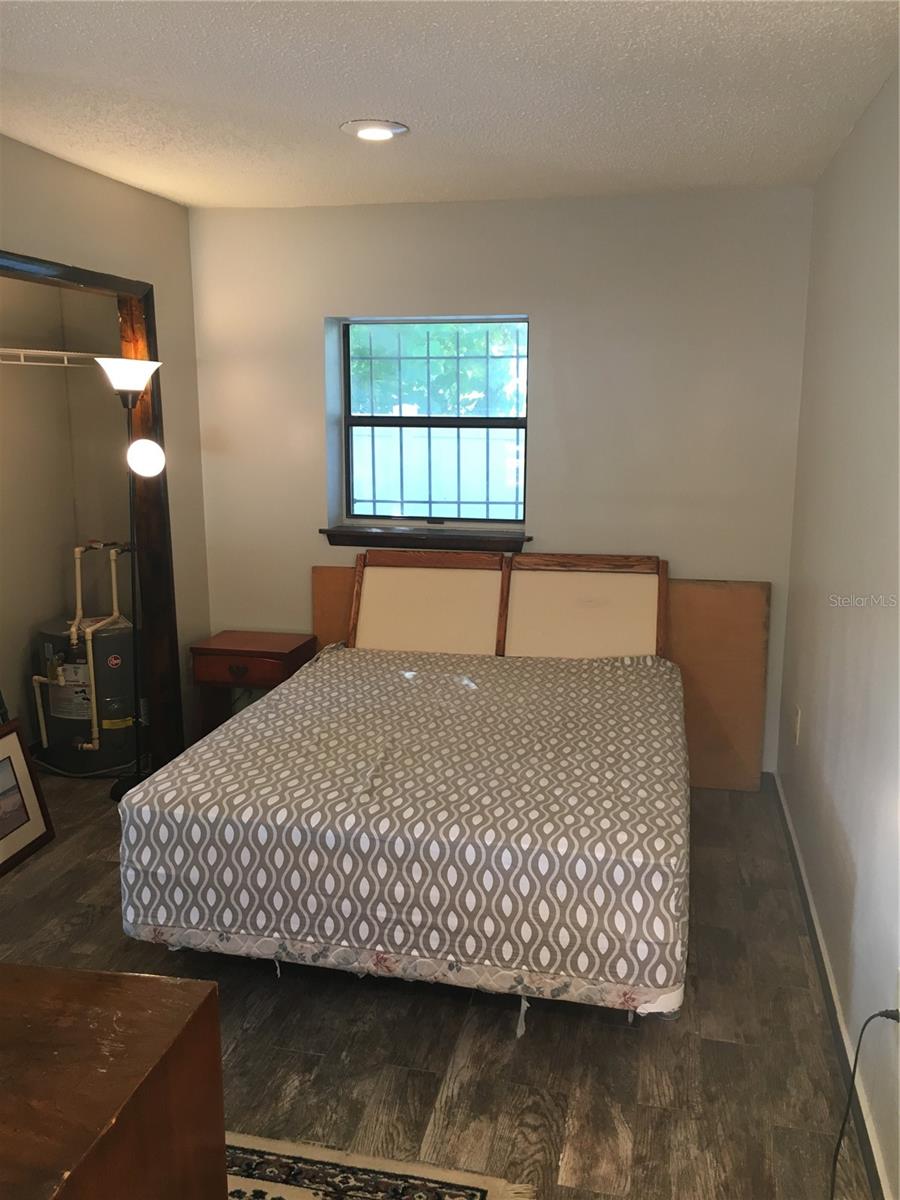 Home in TAMPA — photo 4