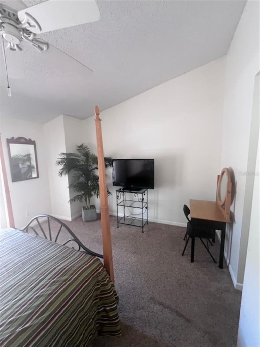 3047 OVERLOOK PL — photo 27