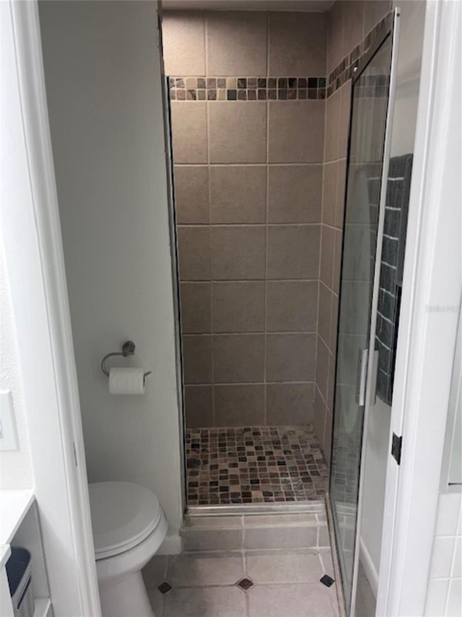 3047 OVERLOOK PL — photo 32