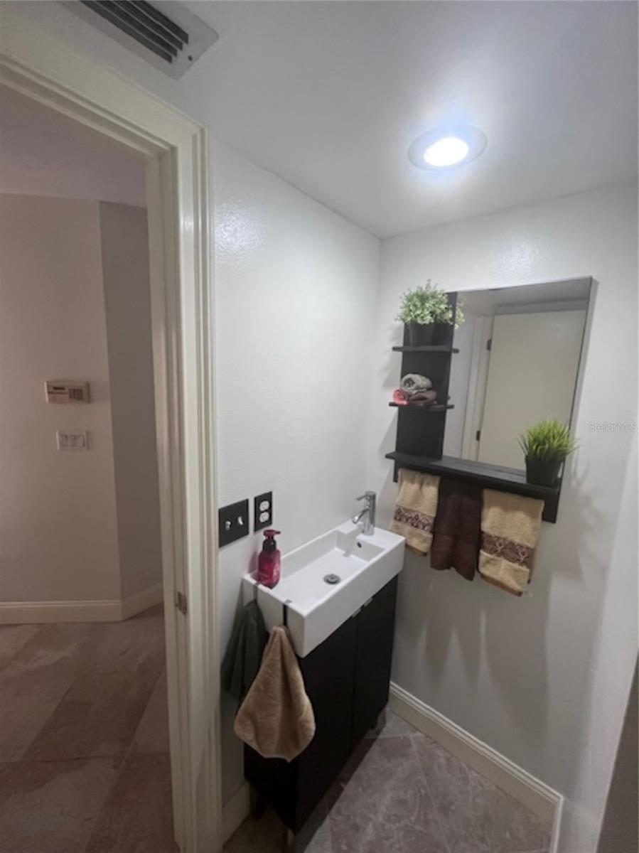 3047 OVERLOOK PL — photo 20
