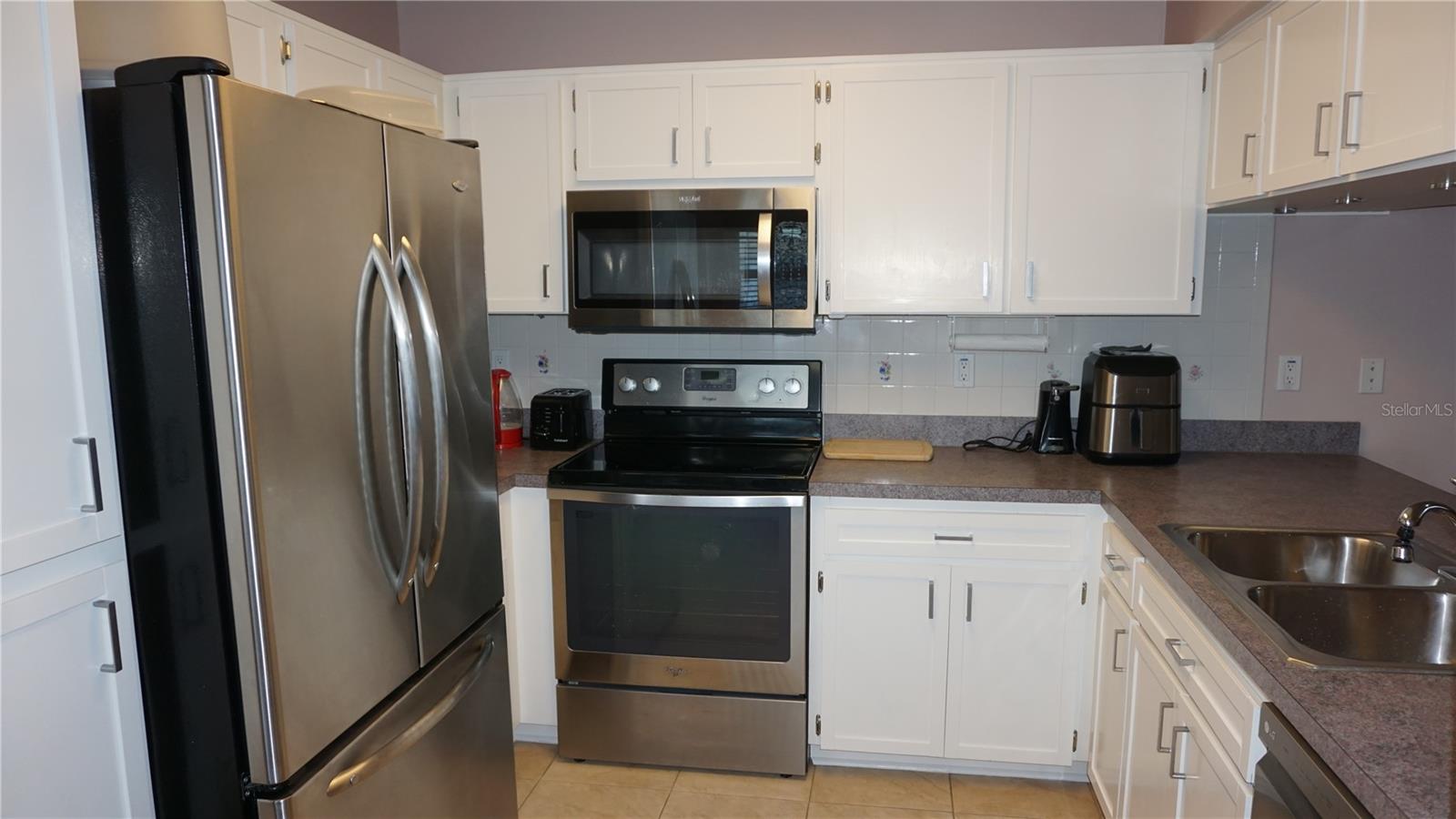 7713 HILLSIDE CT #203 — photo 4