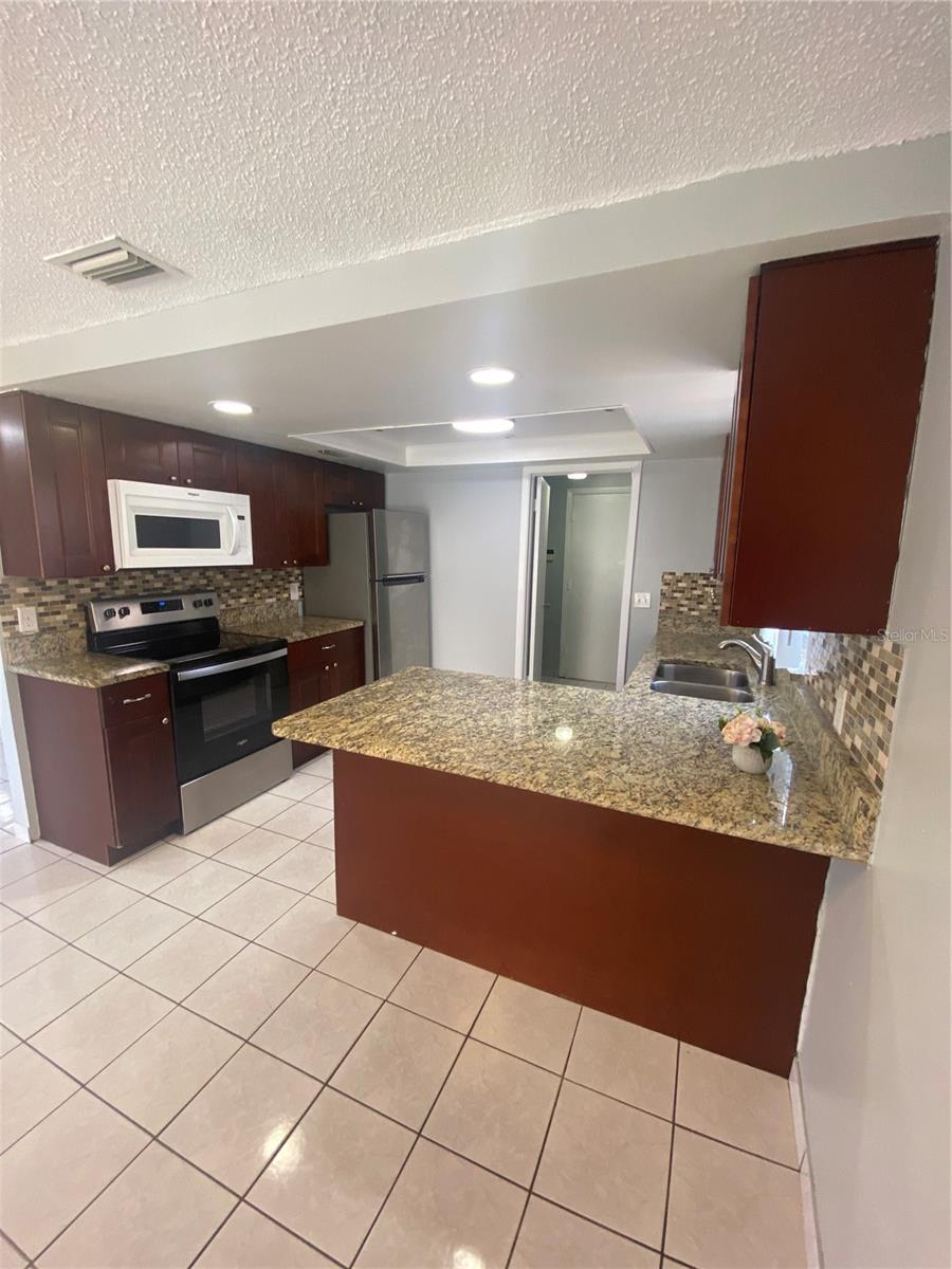 12703 ALIDA PL — photo 4
