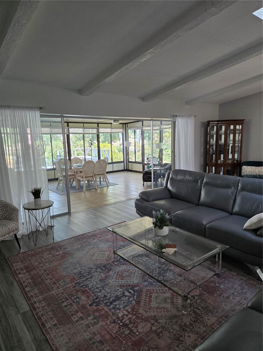 3235 BUCKHORN DR — photo 4