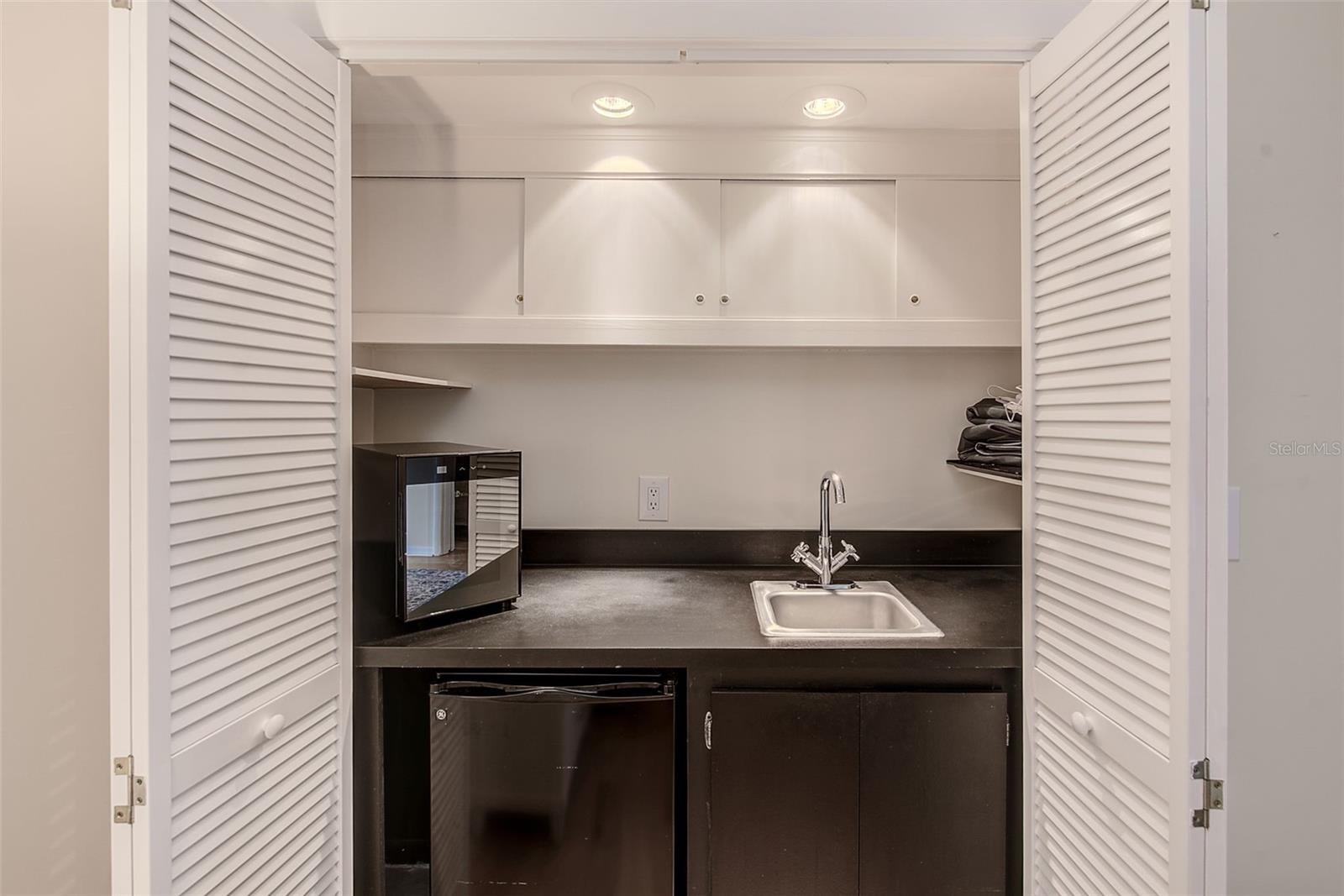 131 BLUFF VIEW DR #401 — photo 30