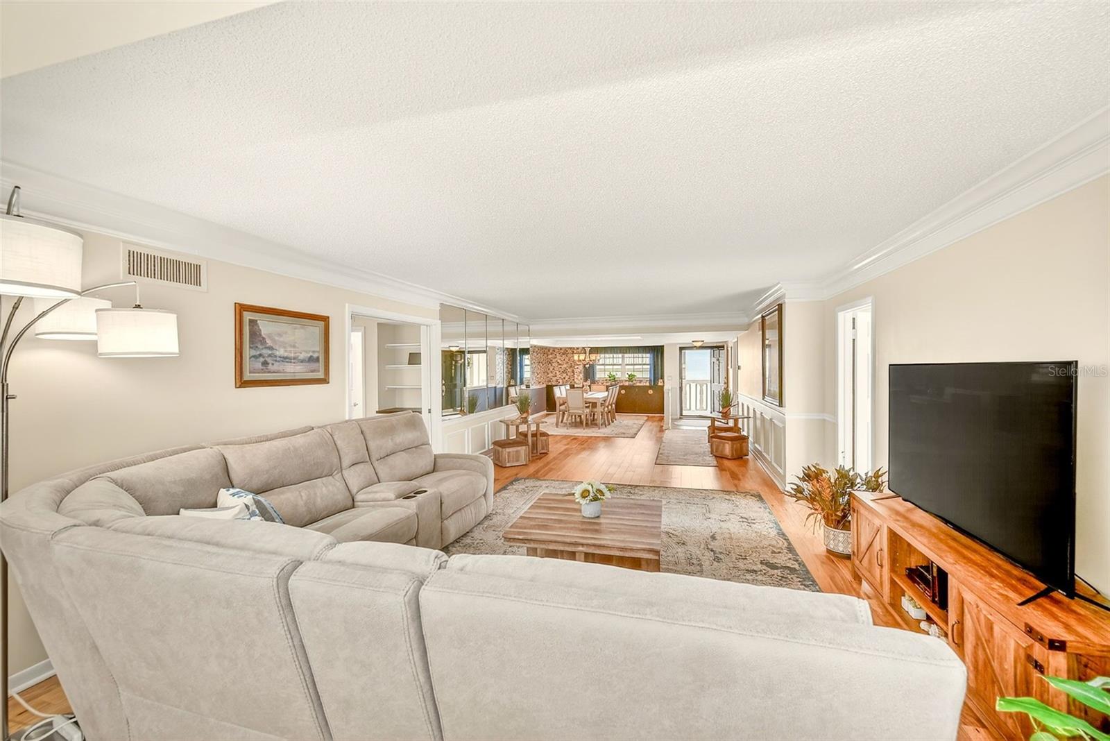 131 BLUFF VIEW DR #401 — photo 12