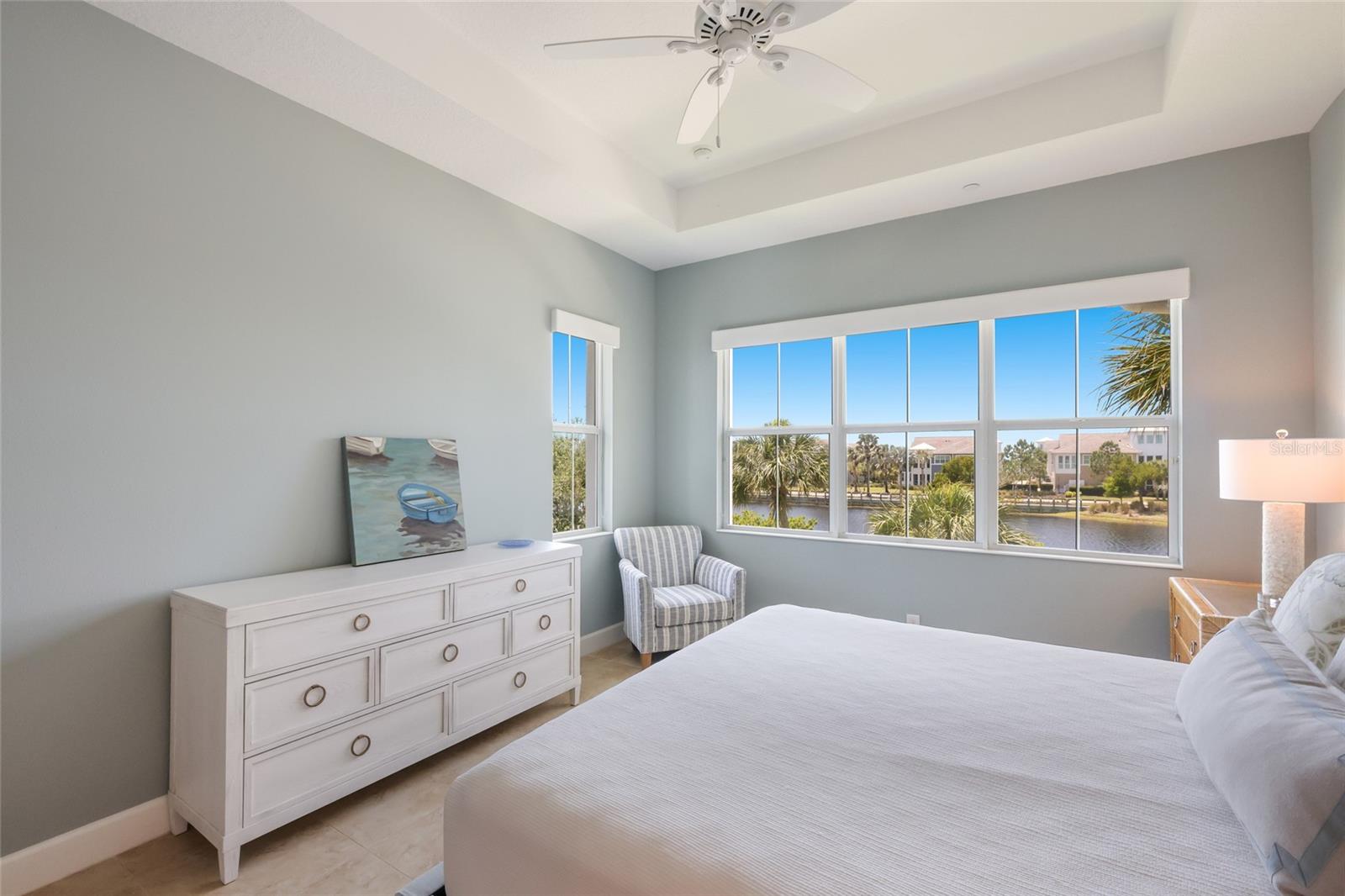 258 SAPPHIRE LAKE DR #202 — photo 19