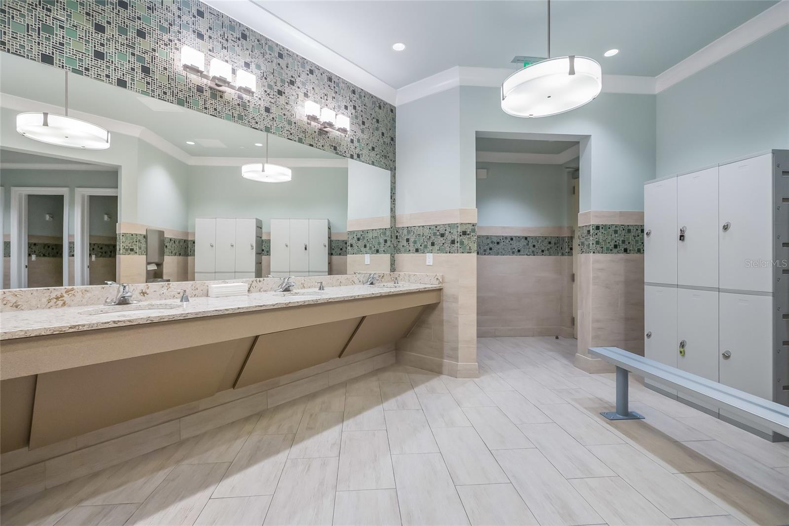 258 SAPPHIRE LAKE DR #202 — photo 53