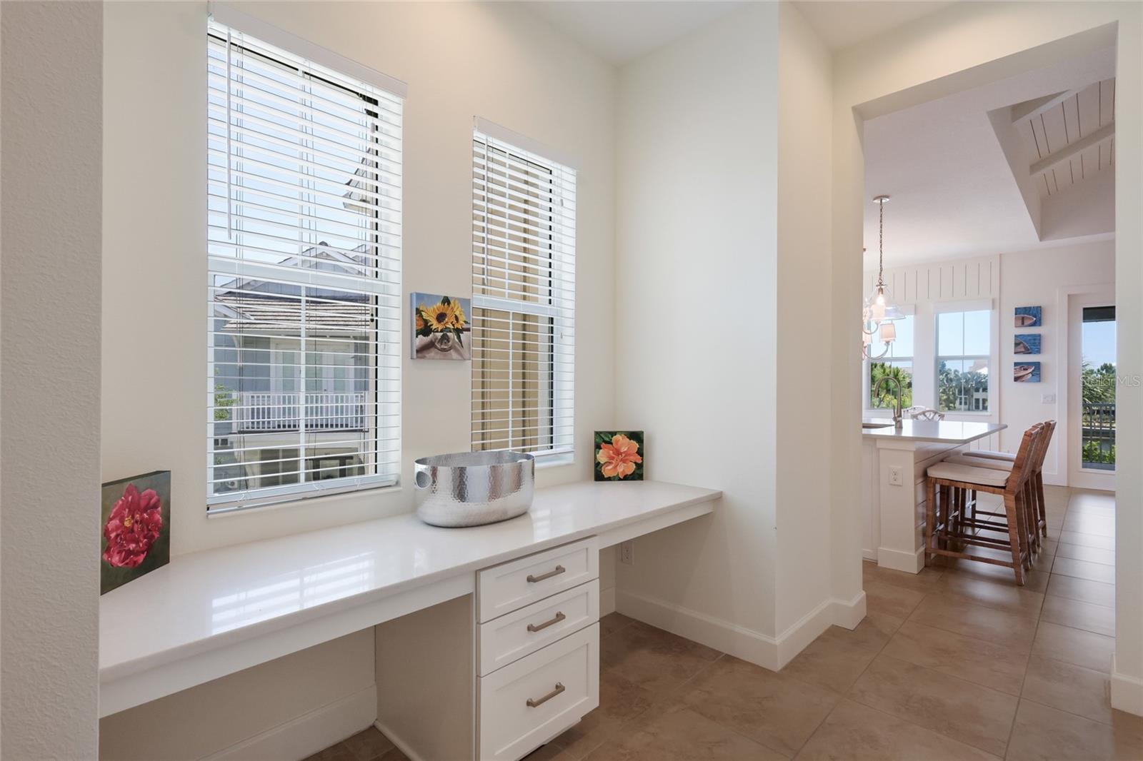 258 SAPPHIRE LAKE DR #202 — photo 16