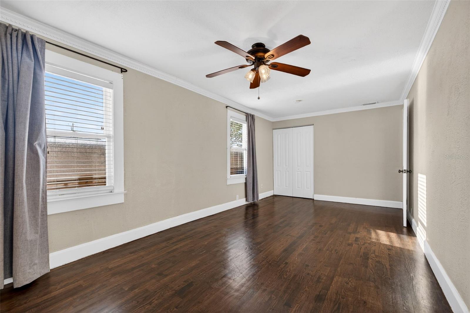 2419 DARTMOUTH AVE N — photo 16
