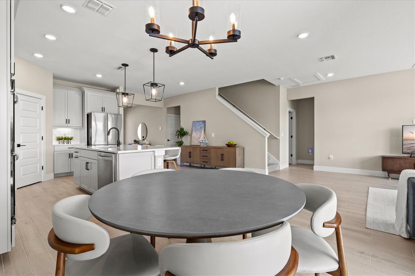 506 SUN CHASER DR — photo 18