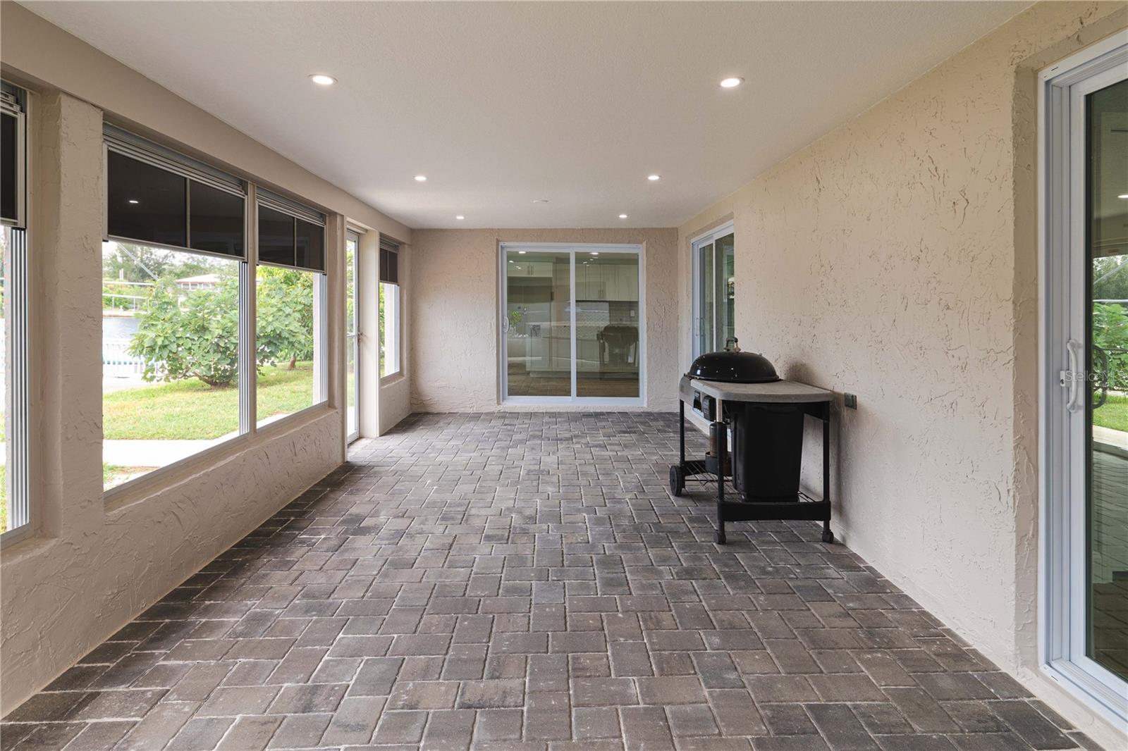 6617 HARBOR DR — photo 25