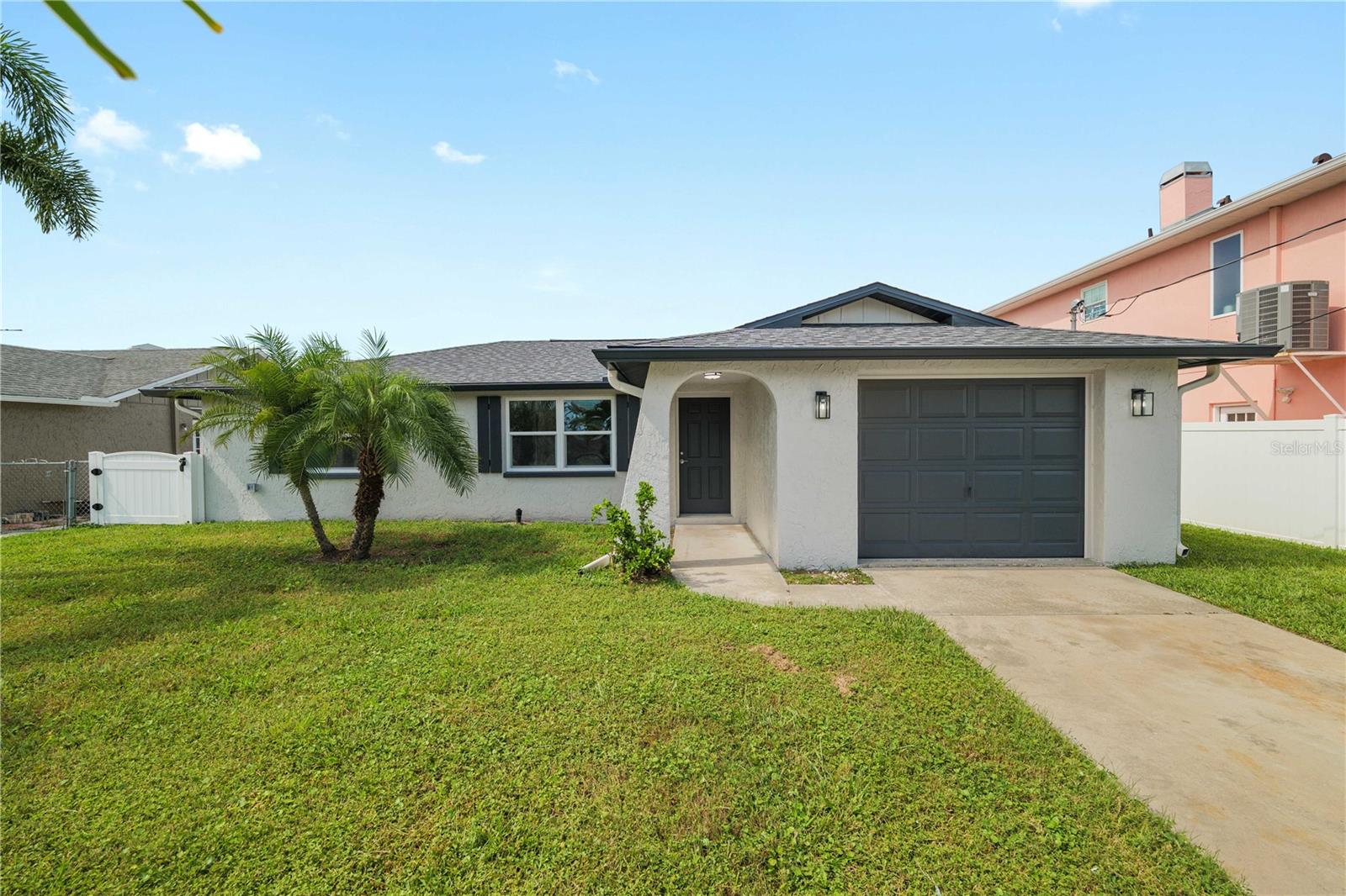 6617 HARBOR DR — photo 2