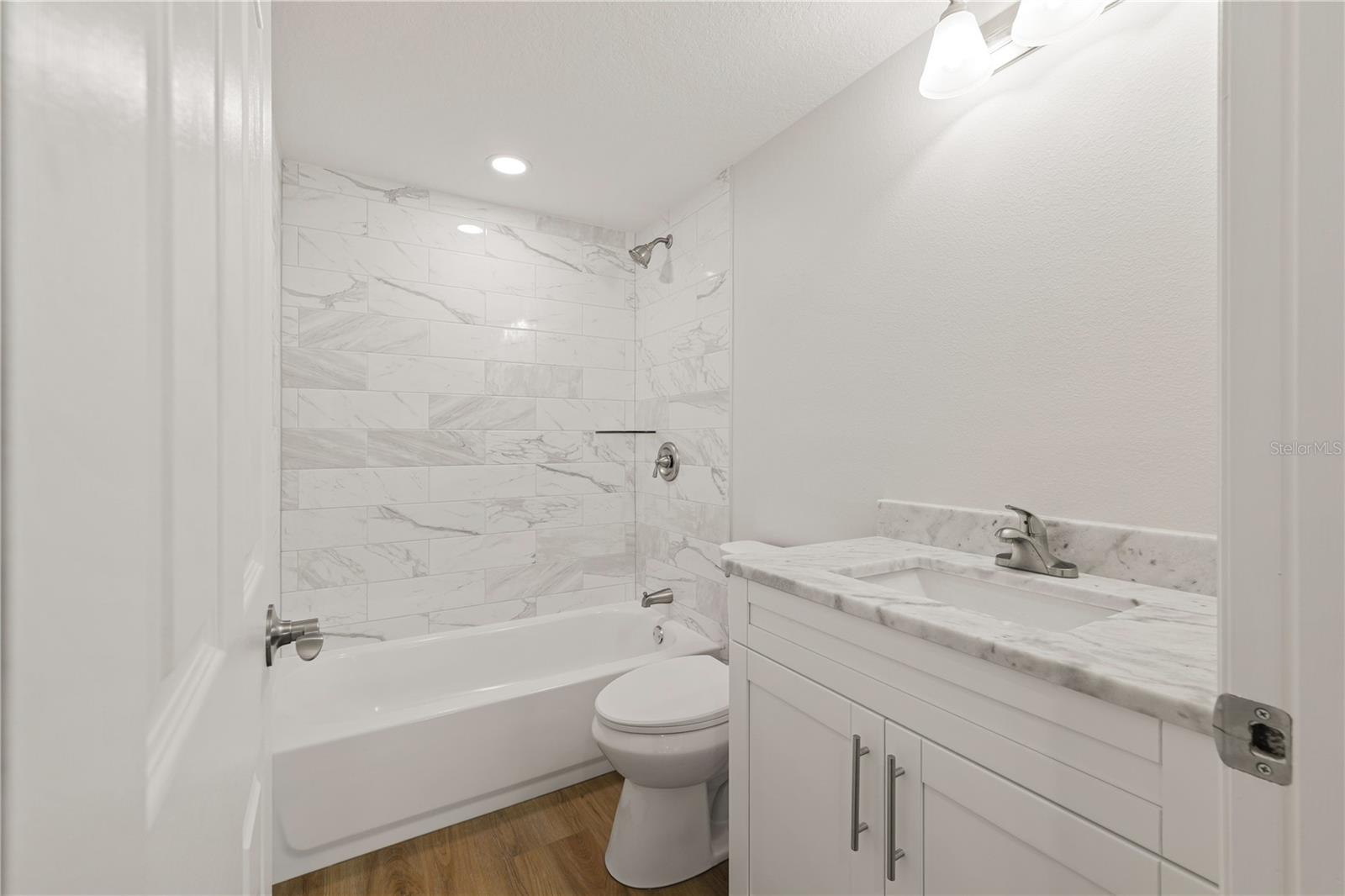 6617 HARBOR DR — photo 18