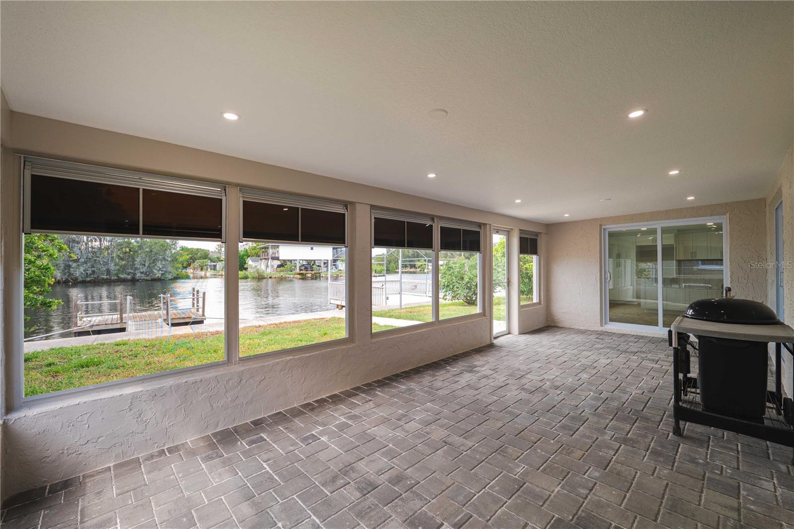 6617 HARBOR DR — photo 26