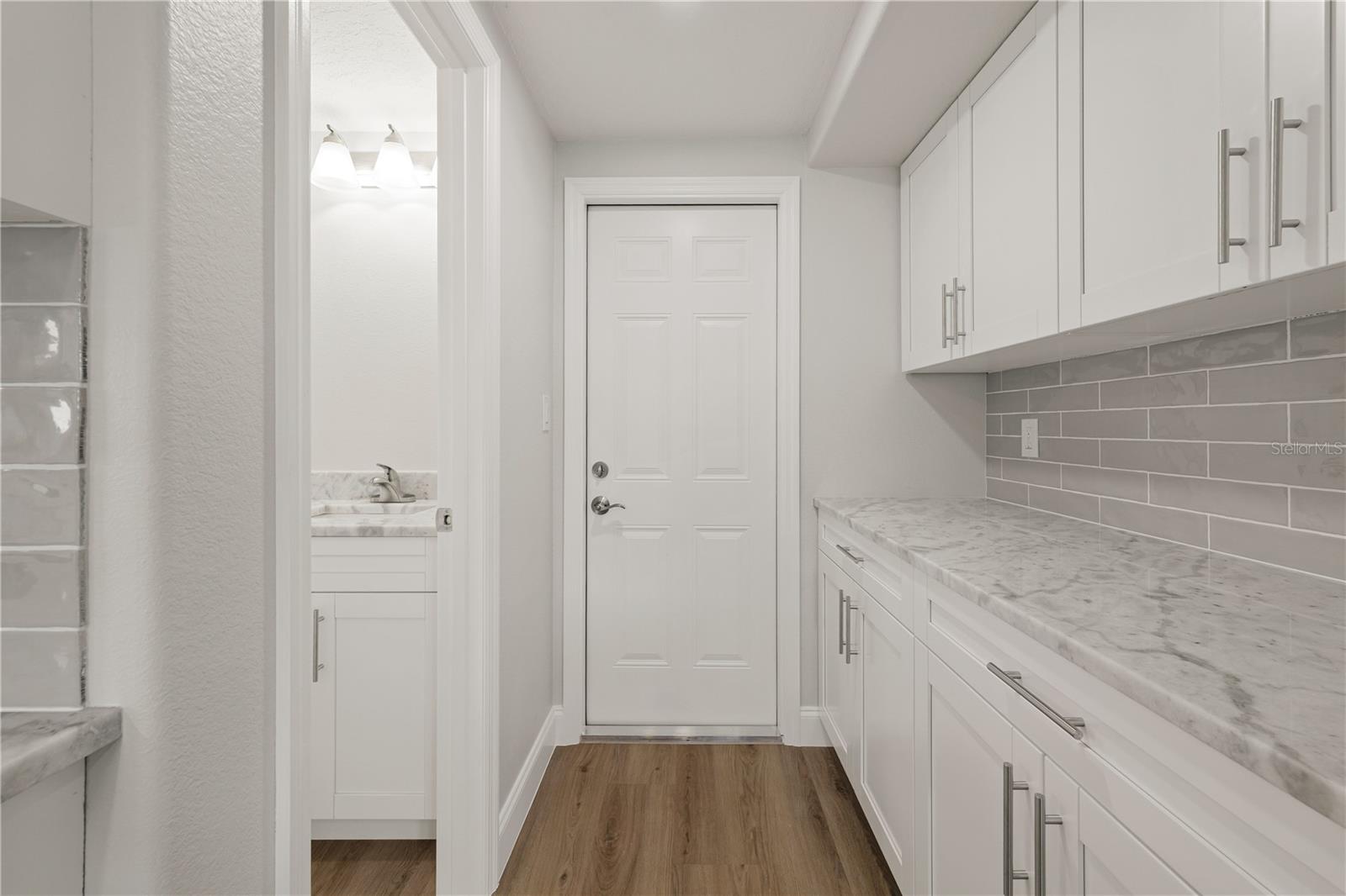 6617 HARBOR DR — photo 15