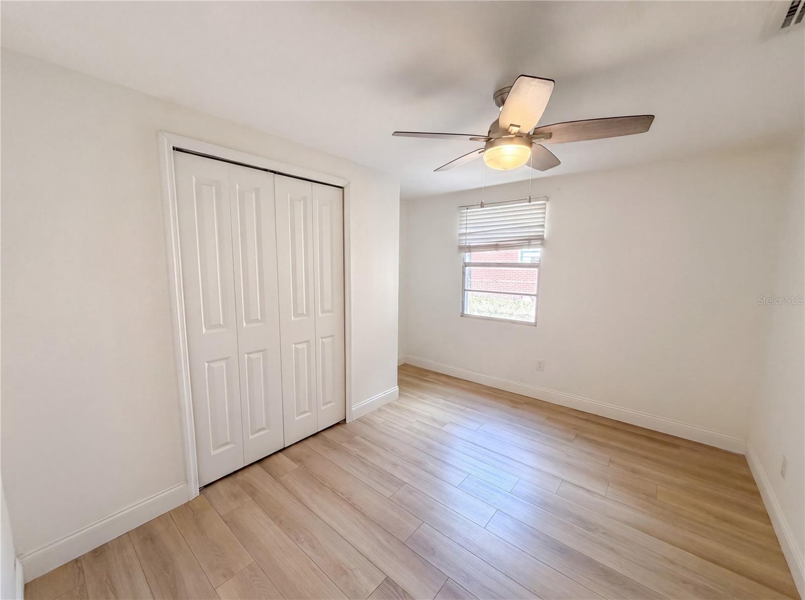 2905 E CHELSEA ST — photo 7