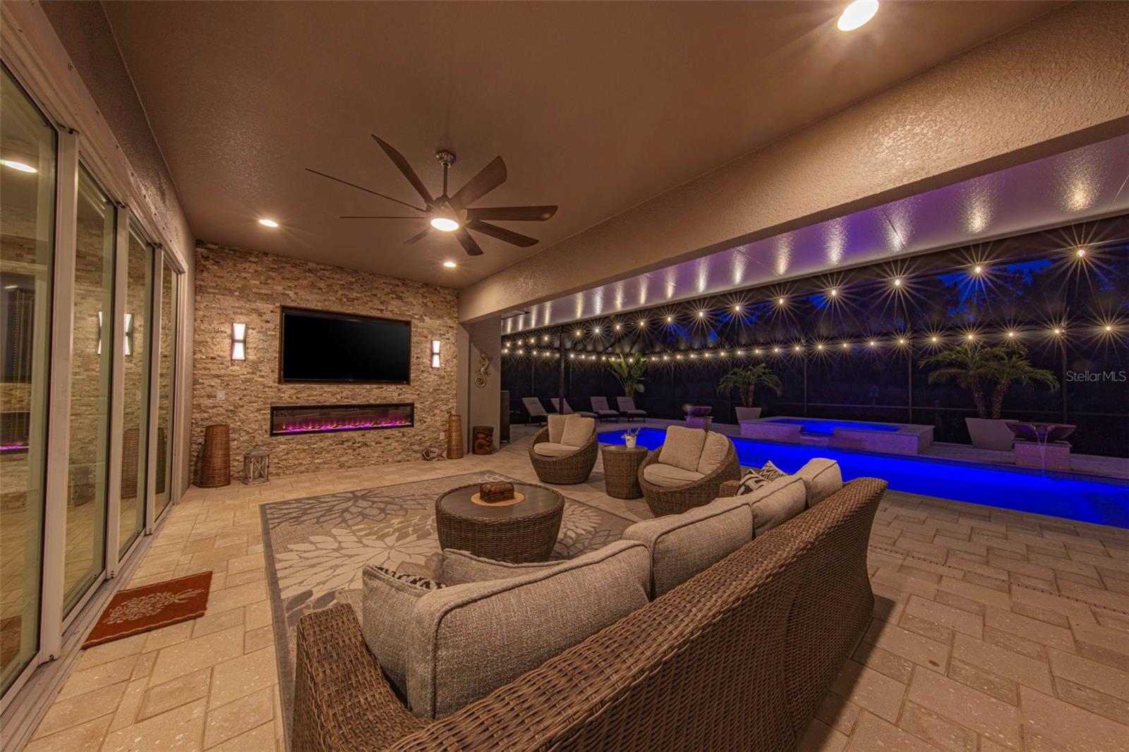 4042 WOODLAND RETREAT BLVD — photo 33
