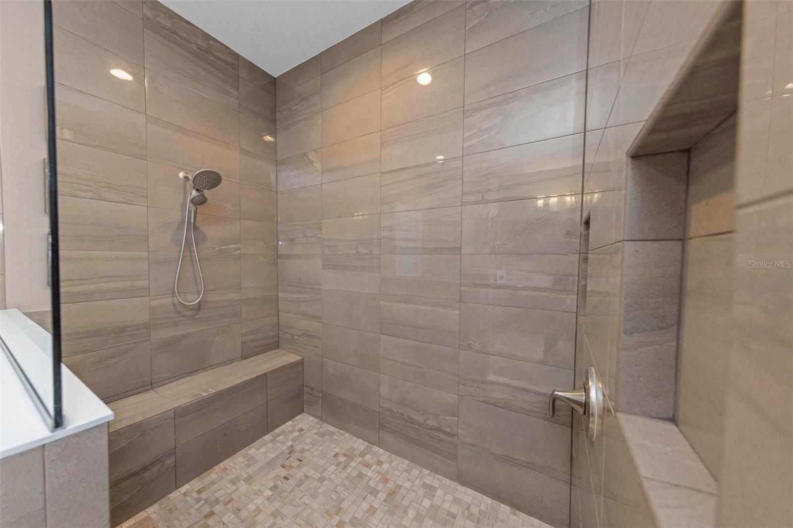 4042 WOODLAND RETREAT BLVD — photo 61
